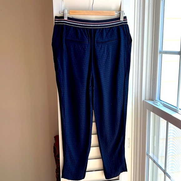 By Anthropologie Essential Pull On Navy Trouser High Rise Pockets Slit Ankle S - Picture 4 of 5